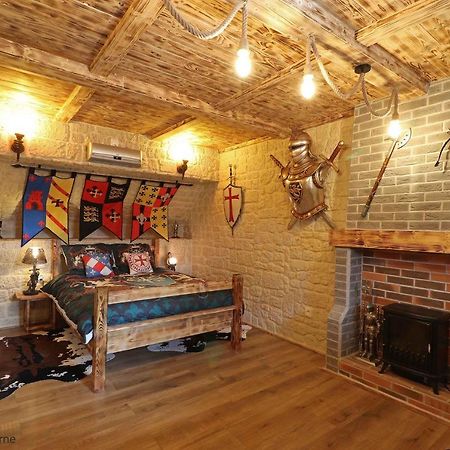 Chambre D'Hote Medieval Du Vieux Bourg Chailloue Экстерьер фото