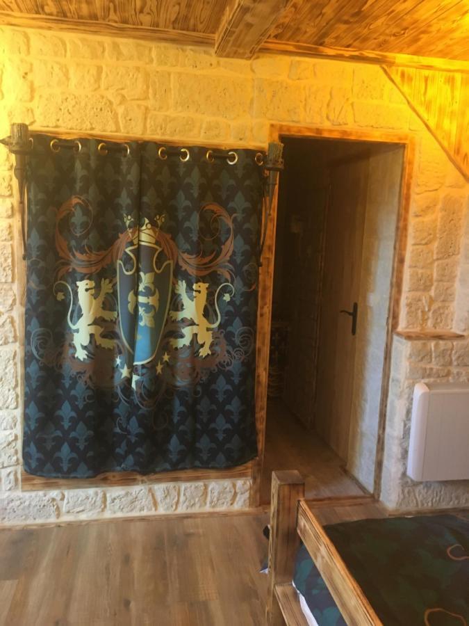 Chambre D'Hote Medieval Du Vieux Bourg Chailloue Экстерьер фото